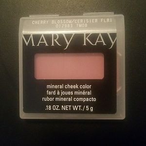Mary Kay Mineral Cheek Color -cheery blossom-